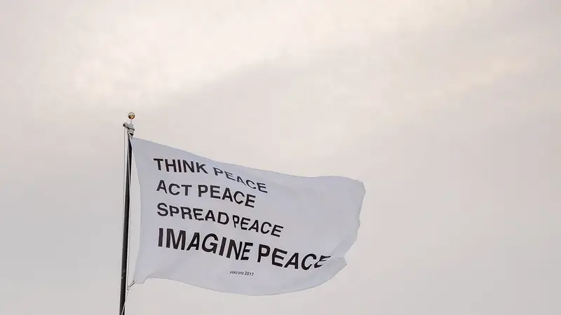 Yoko Ono 2