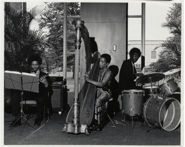 black and white photo of Dorothy Ashby with her bandmates